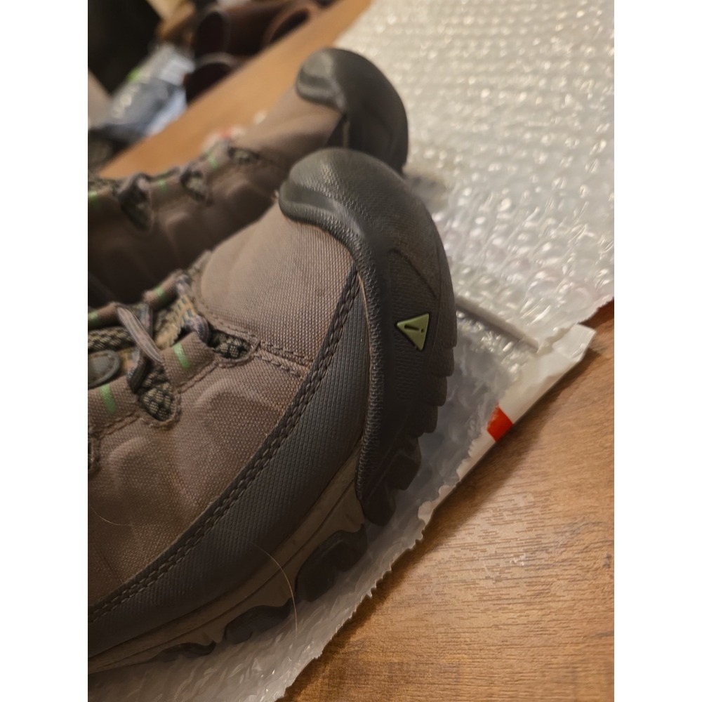 Keen Targhee 3 Gray Leather Low Top Hiking Shoes Sneakers Size 9.5 Mens. - Picture 4 of 16